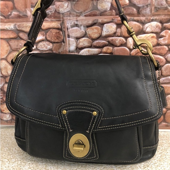 Coach Black Leather Fold-over Flap Turn-lock Hobo Shoulder Purse Bag - Picture 3 of 13